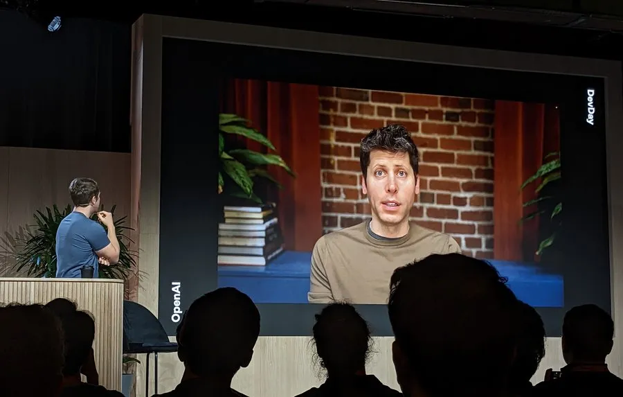 OpenAI放弃自制AI芯片！伦敦场开发者日Hugging Face工程师现场“拷问”Sam Altman